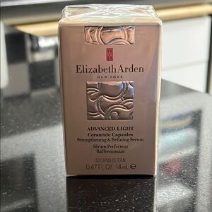 Elizabeth Arden Advanced Light Ceramide Capsules - BNWB